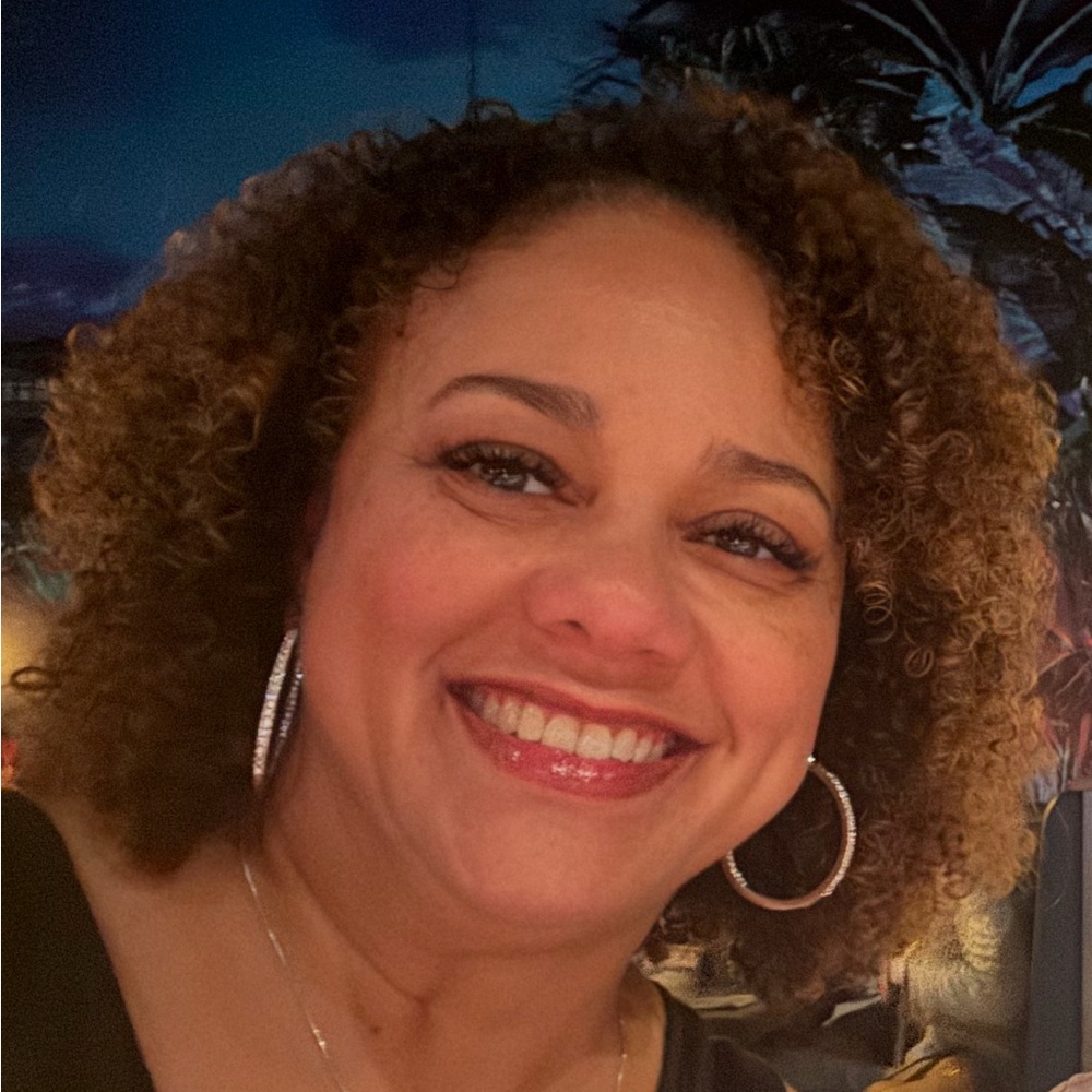 Meet your Posher, Renee